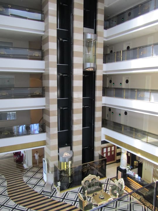 Lobby Mary Hotel Side