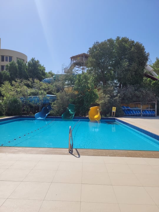 Pool Sindbad Club