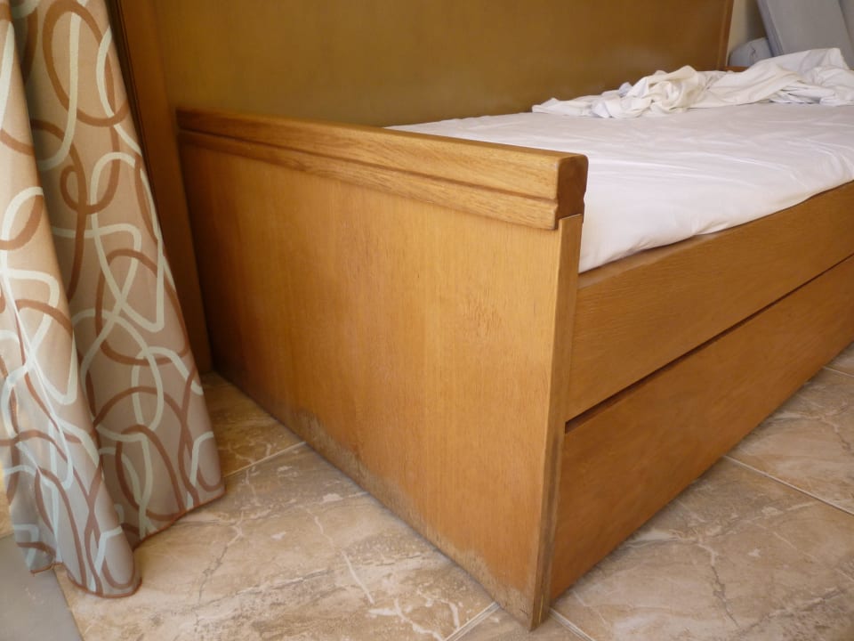 Zustand des Schlafsofas Vantaris Palace