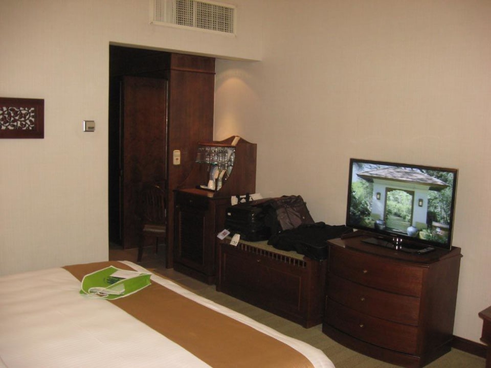Deluxe-Zimmer im Garden Wing Hotel Shangri-La Rasa Sayang Resort