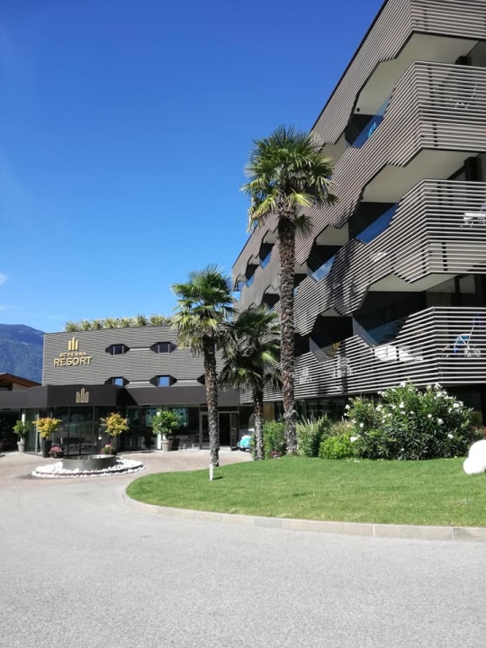 Außenansicht Schenna Resort