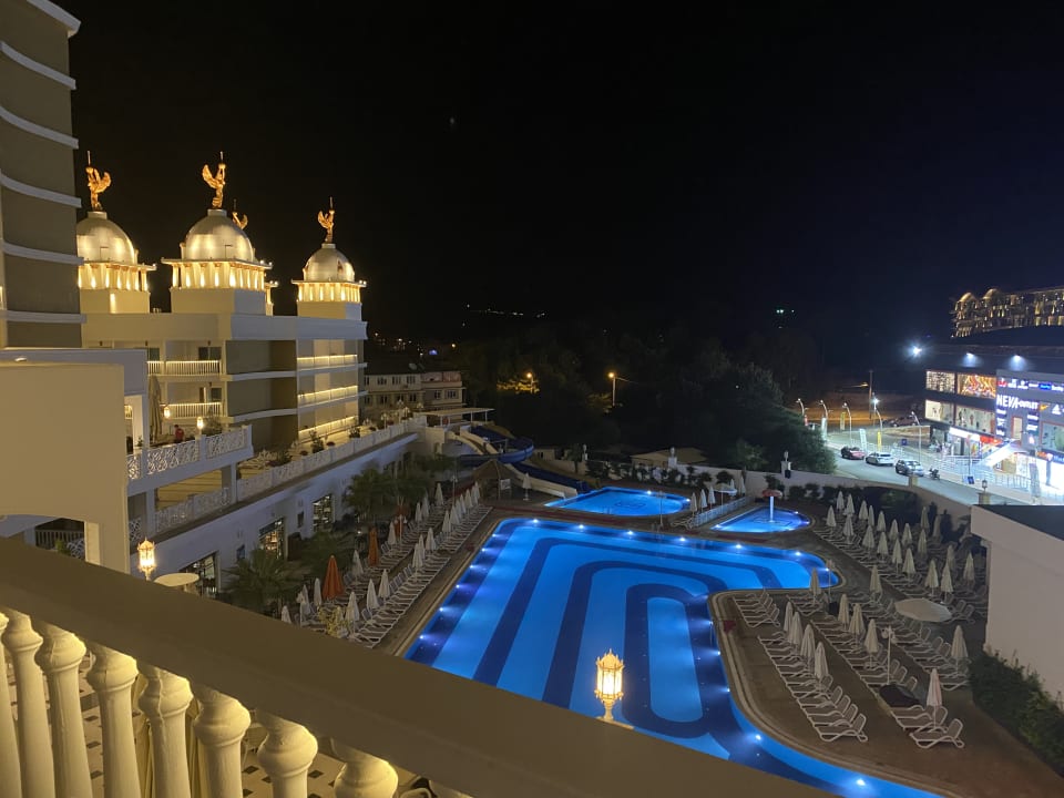 Zimmer Oz Hotels Sui Resort