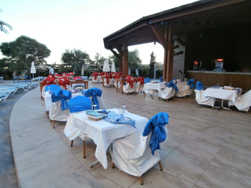 Allacarte Fisch essen Saturn Palace Resort Hotel