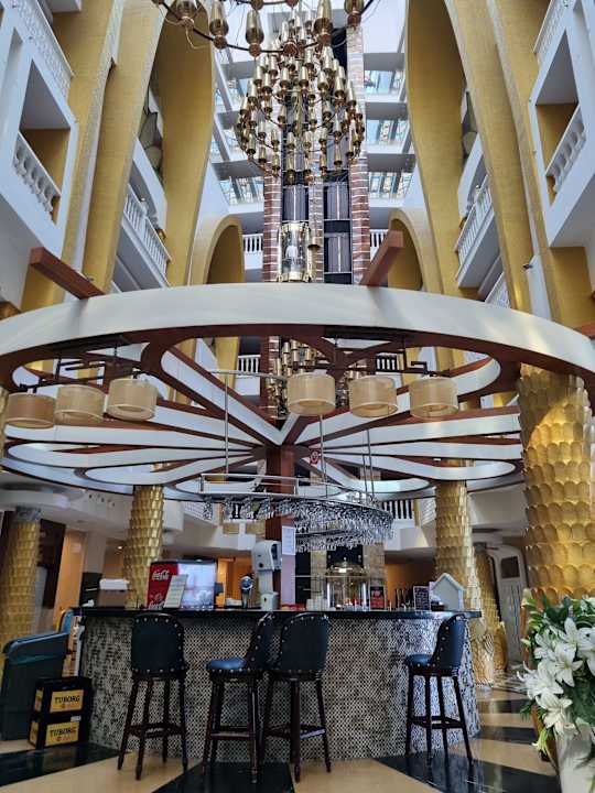 Lobby Granada Luxury Okurcalar