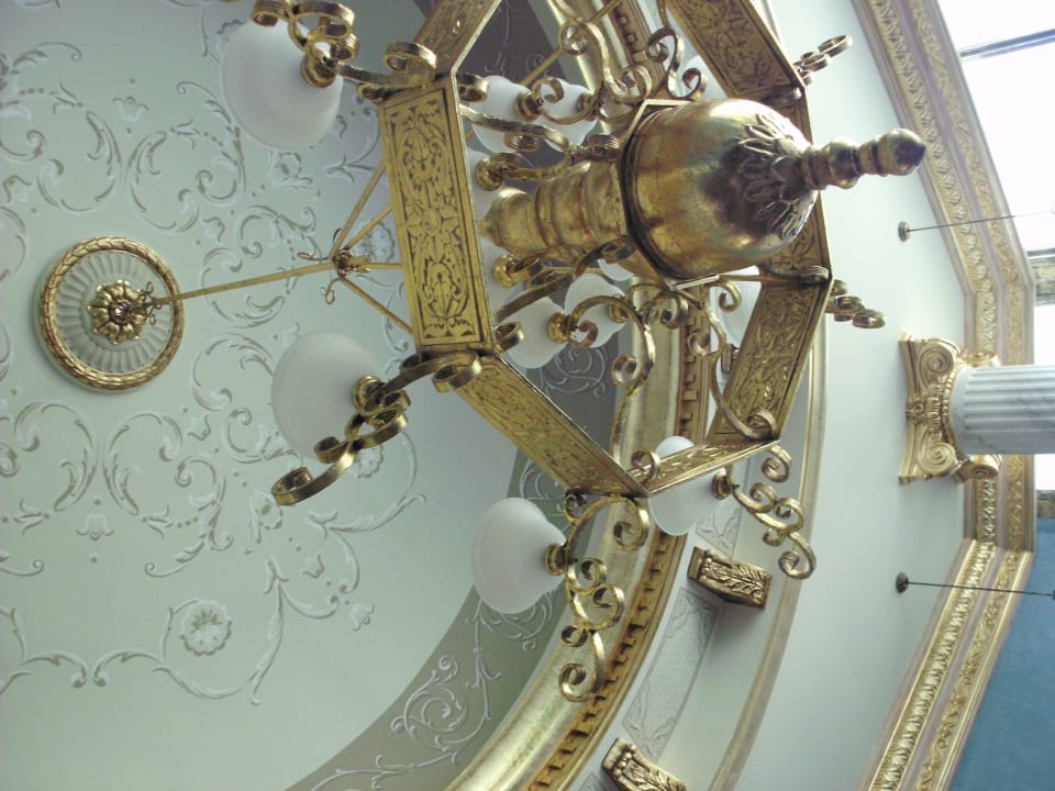 Niebieska restauracja Hotel Yetkin