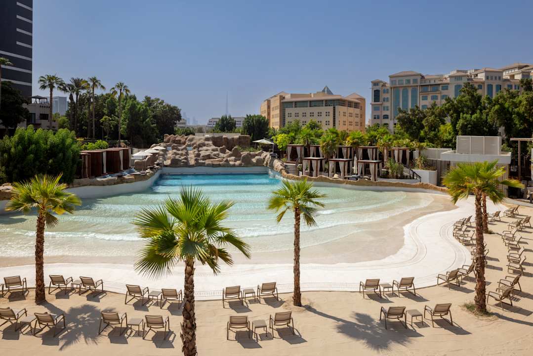 Strand Grand Hyatt Dubai