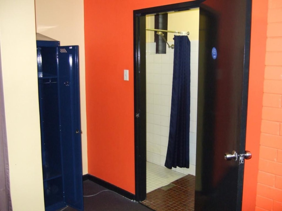 Dusche Billabong Backpackers Resort