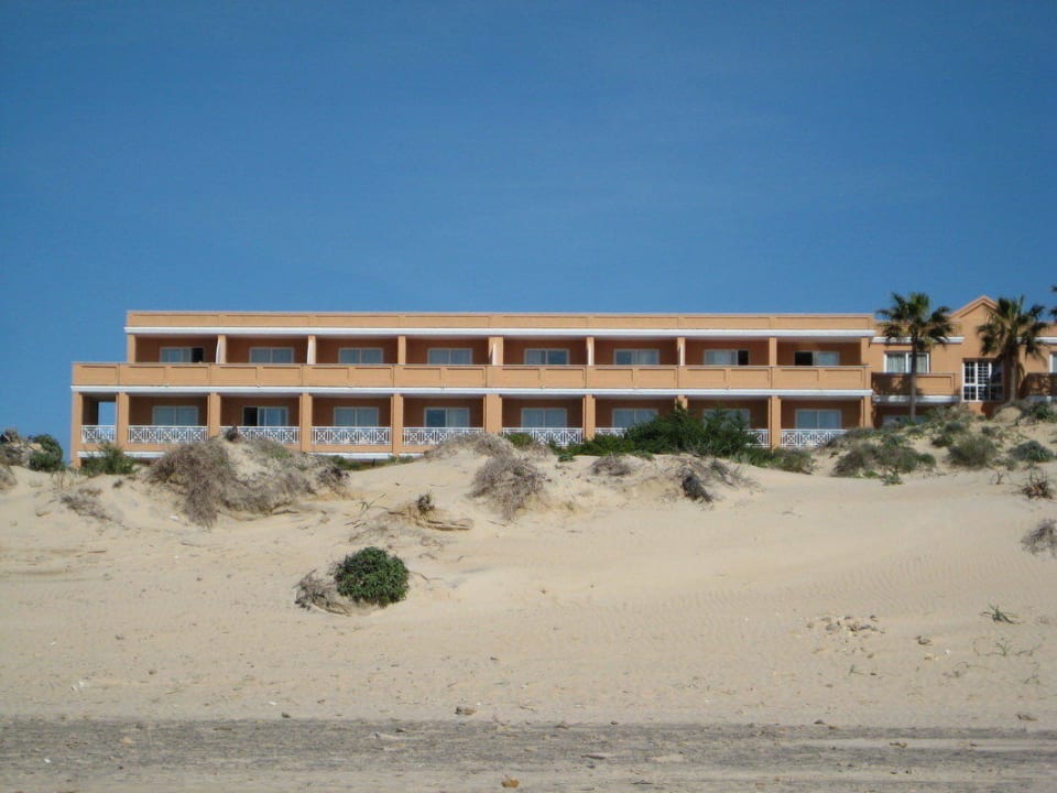 Hotel vom Strand gesehen Hipotels Barrosa Park