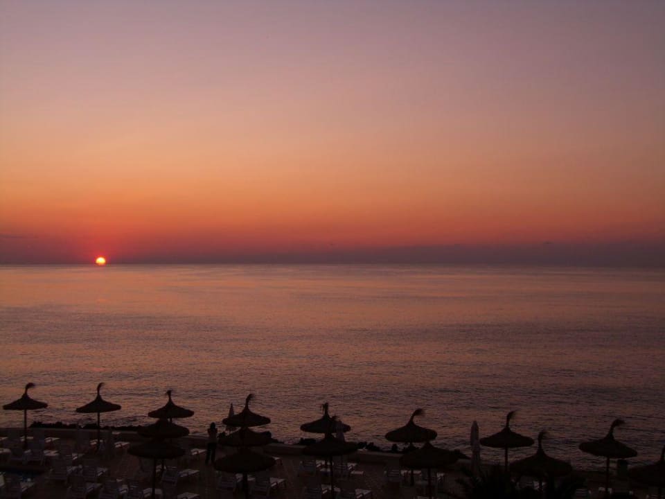 Traumhafter Sonnenaufgang Grupotel Aguait Resort & Spa - Adults only