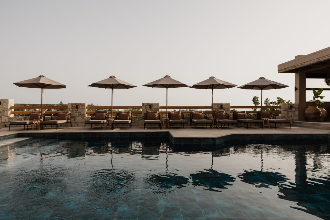 Pool Momi Slow Living Hotel