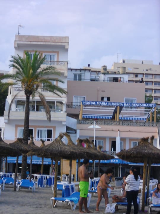 Hostel vom Strand aus betrachtet Pension Maria Eugenia