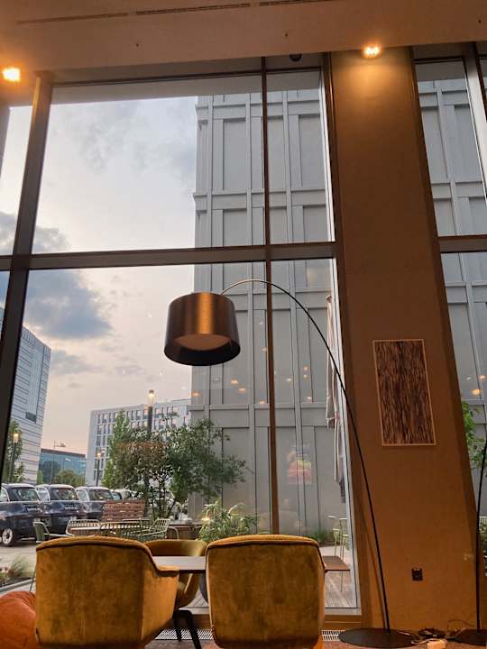 Lobby b'mine Hotel Frankfurt Airport