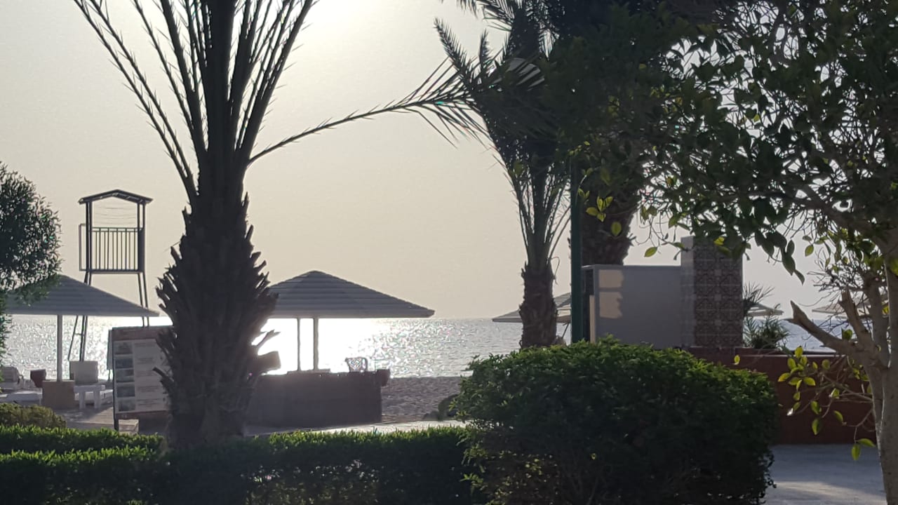 Strand Menaville Safaga