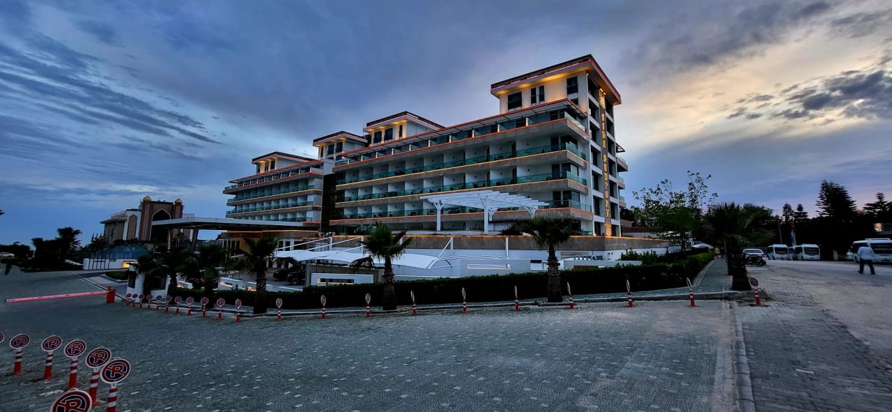 Außenansicht Side Sunport Hotel & Spa