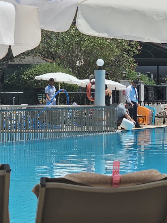 Pool Tusan Beach Resort