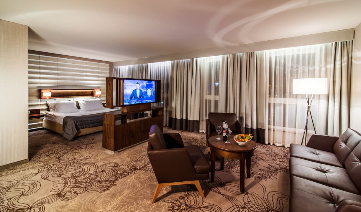 Zimmer Airport Hotel Okecie