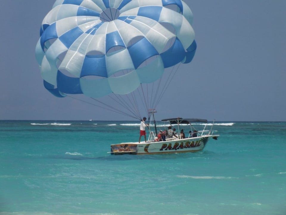 Paragliding Grand Palladium Select Bávaro Resort & Spa