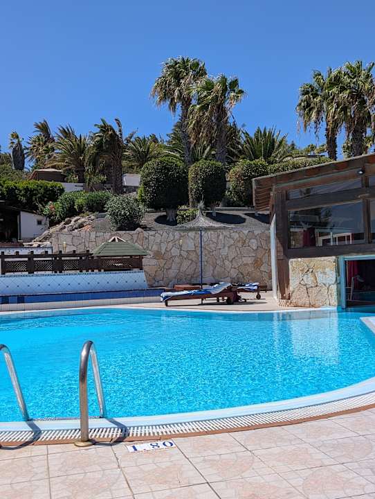 Pool Marina Playa Suite Hotel