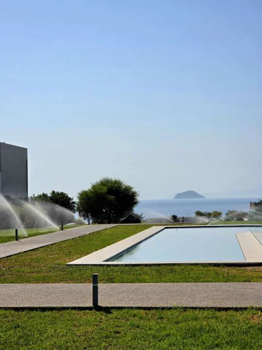 Pool Porto Bello Royal