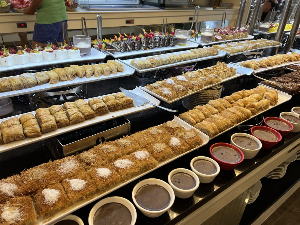 Gastro Side Royal Palace Hotel & Spa