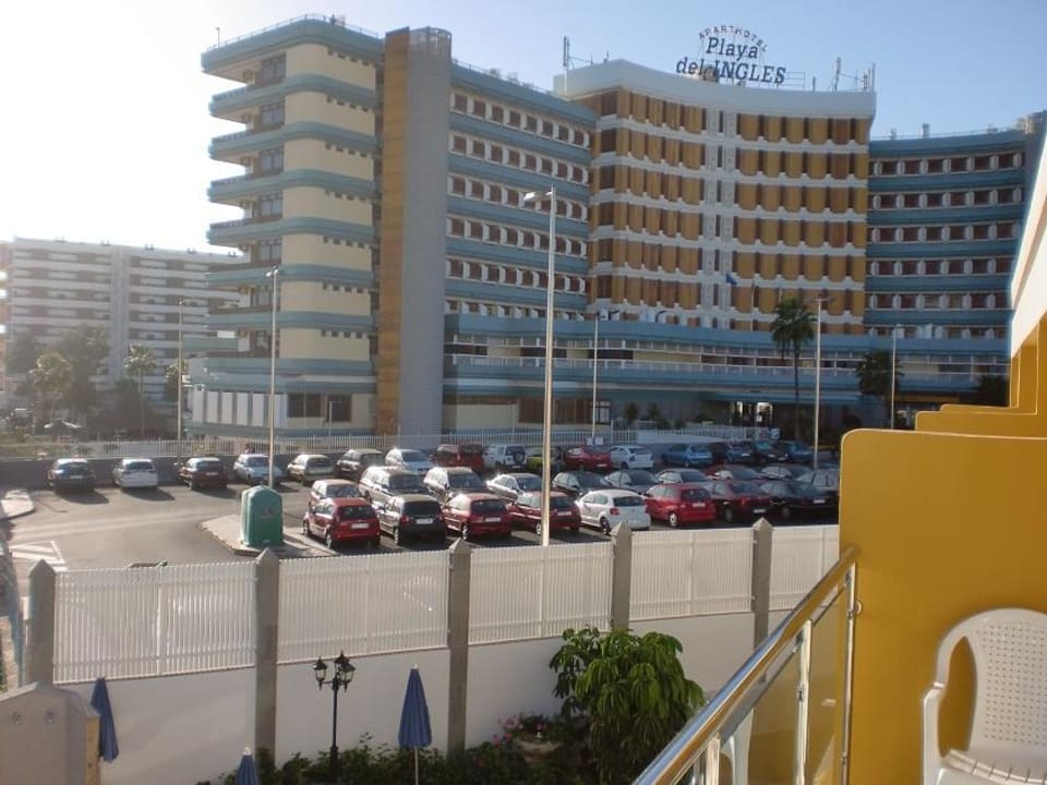 Blick nach rechts vom Balkon, obere Etage Apartments Karina