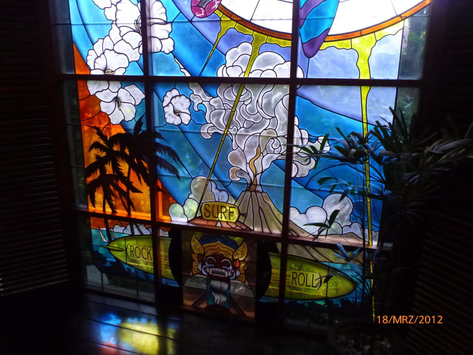 Treppenaufgang Hard Rock Hotel Bali