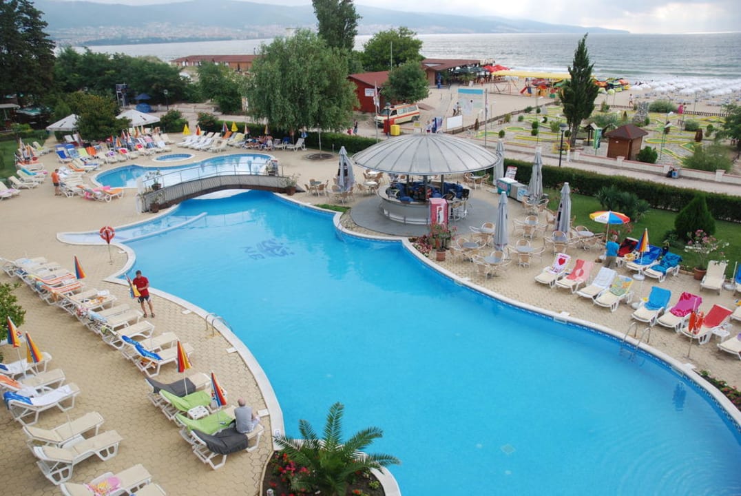 Poolanlage Sentido Neptun Beach