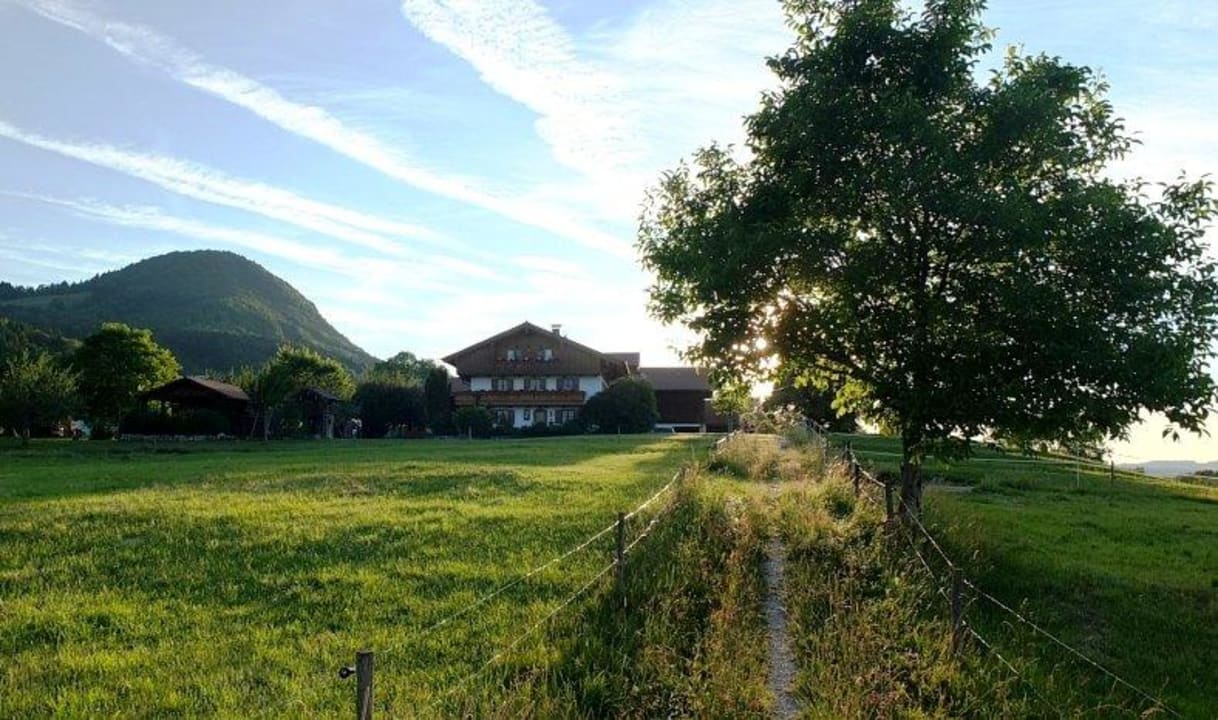 Hoderhof-Vorderansicht vom Salinenweg gesehen Ferienwohnung Hoderhof