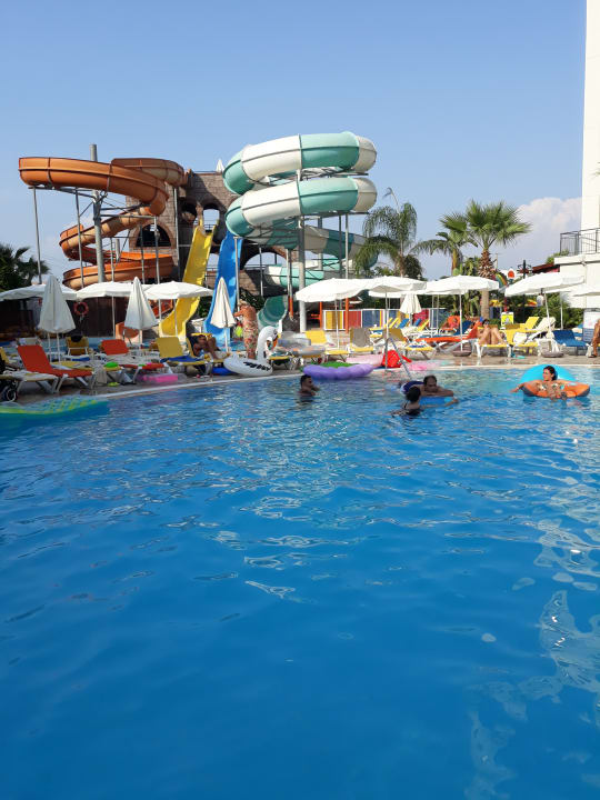 Außenansicht Wyndham Garden Lara