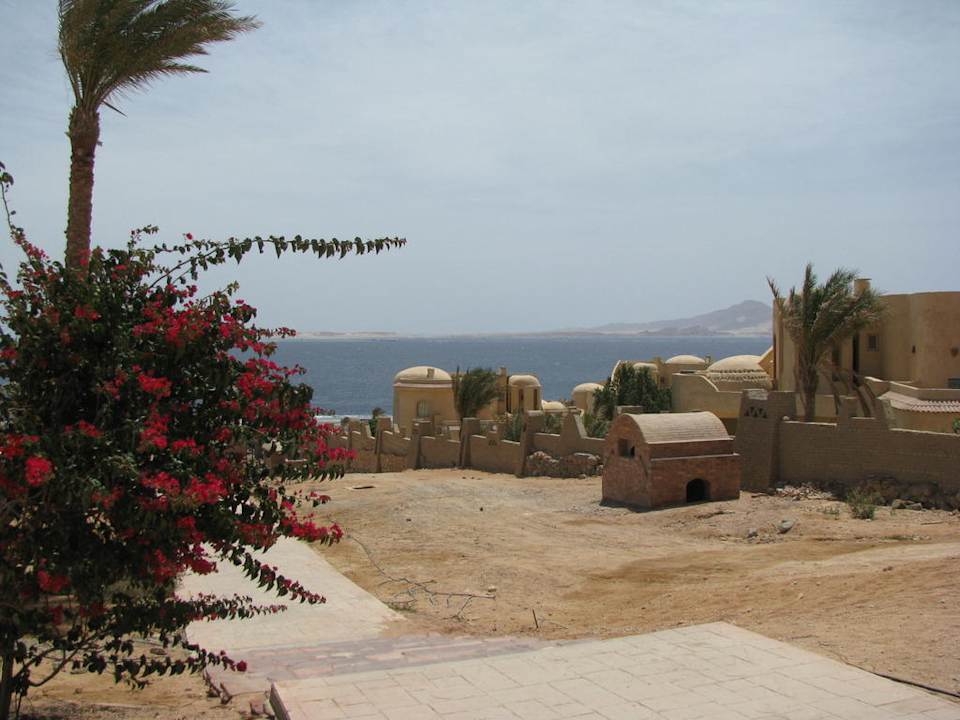 Plaza Palmyra Amar El Zaman Aqua Park