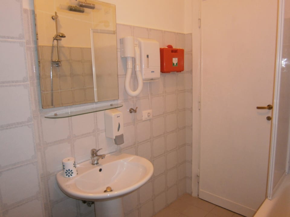 Toilette Hotel Le Mille E Una Roma