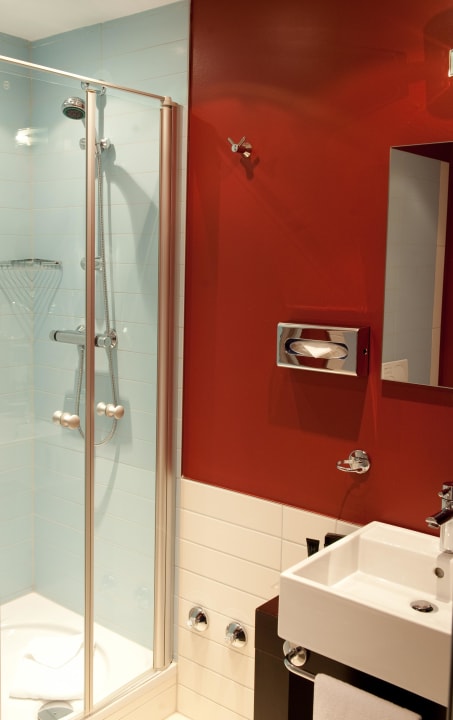 Badezimmer SUP Best Western Plus Grand Hotel Victor Hugo