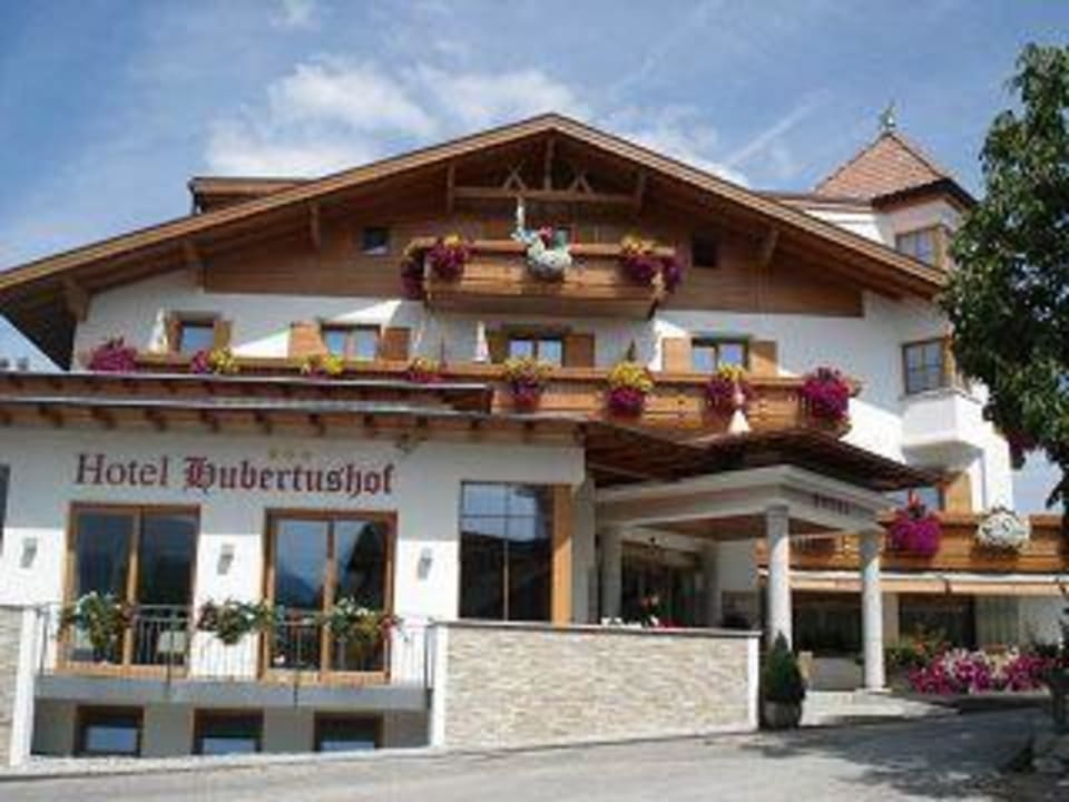 Blick auf das renoviere Hotel Hotel Hubertushof