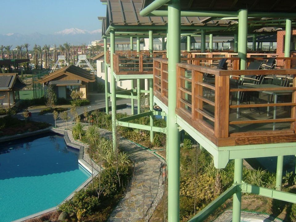 Aussenrestaurant am Pool Limak Lara Deluxe Hotel & Resort