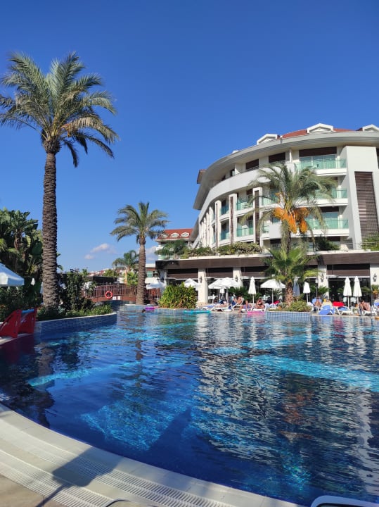 Außenansicht Sunis Evren Beach Resort Hotel & Spa