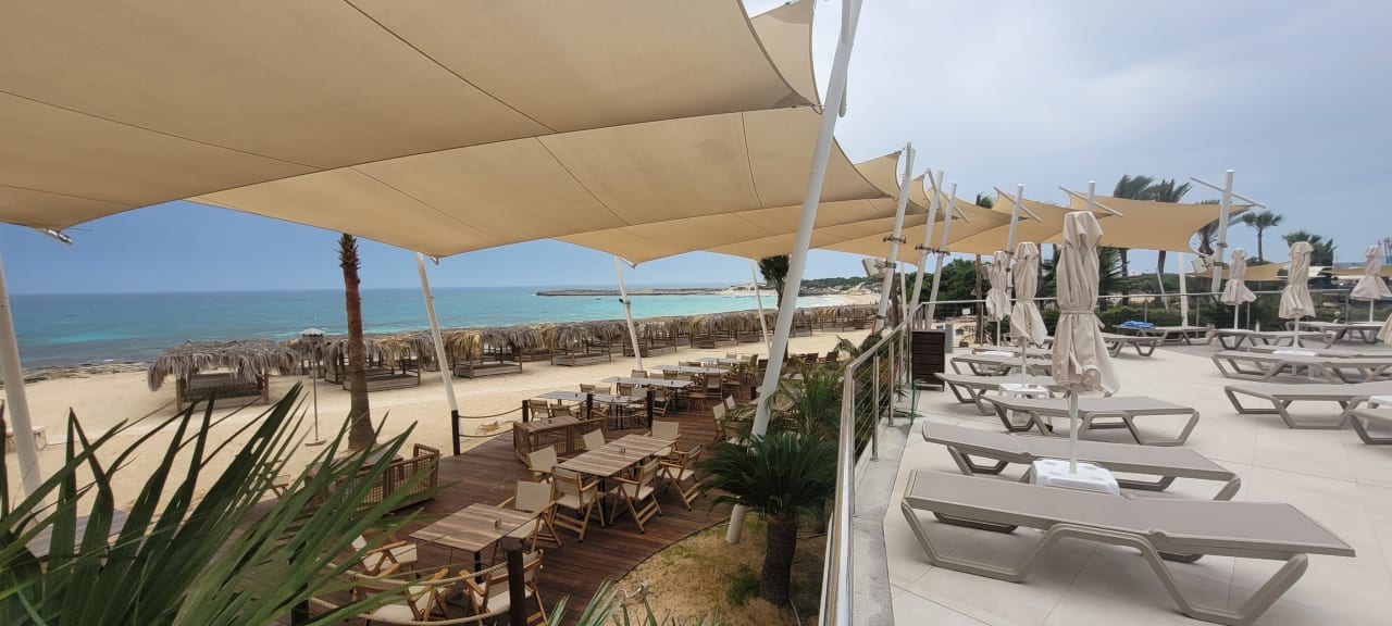 Außenansicht Asterias Beach