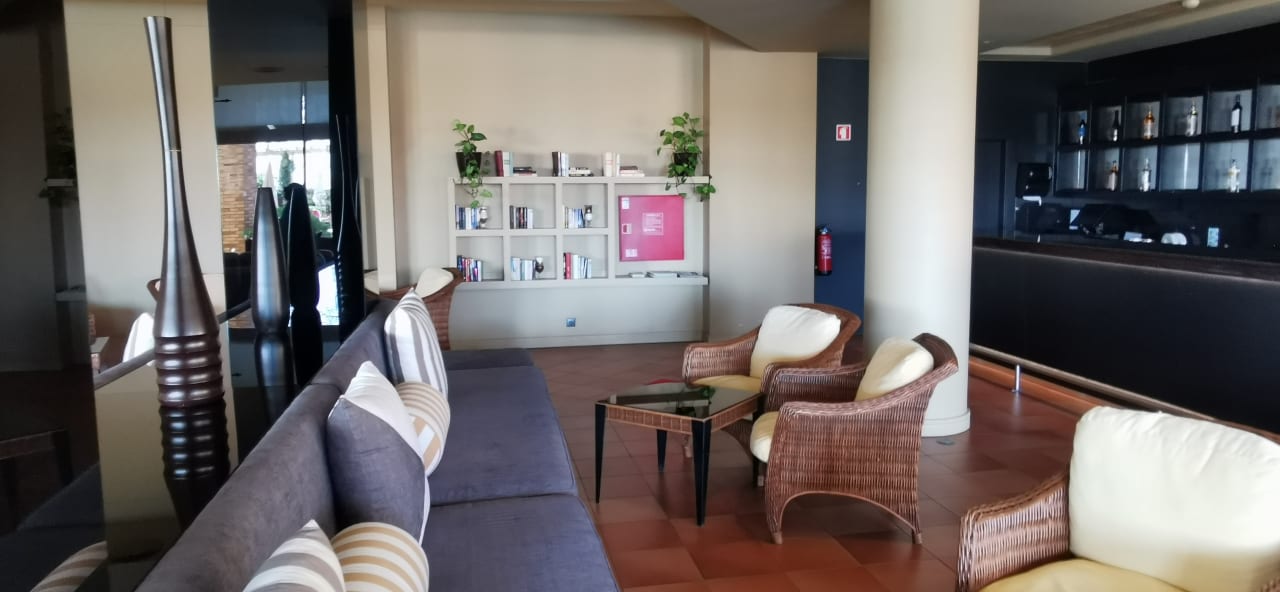 Gastro Calheta Beach