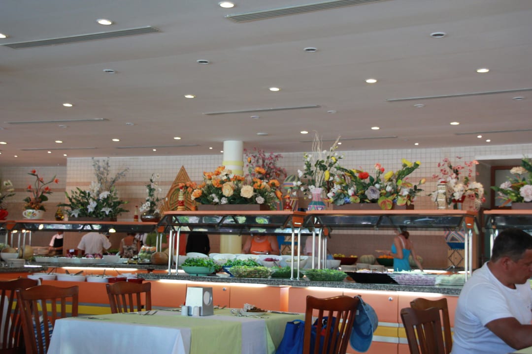 Buffet VONRESORT Golden Beach