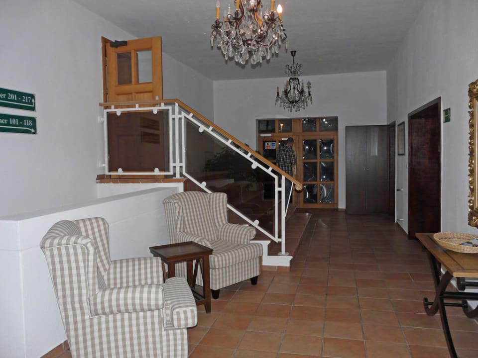 Auf dem Weg zu den Zimmern Hotel Gutshof Havelland