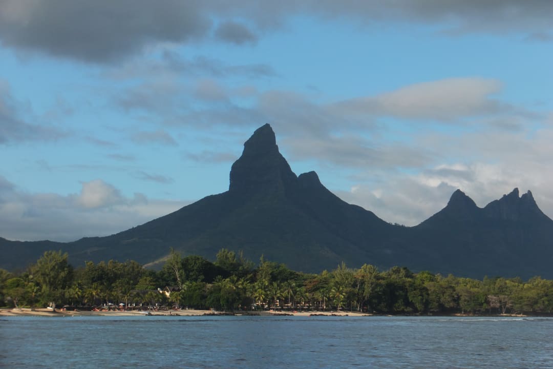 Ausblick Sands Suites Resort & Spa