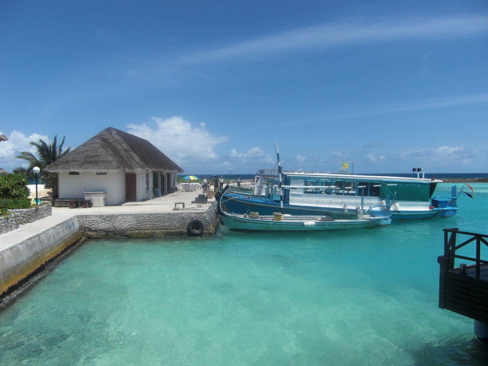 Tauchschule und Hafen Cinnamon Dhonveli Maldives