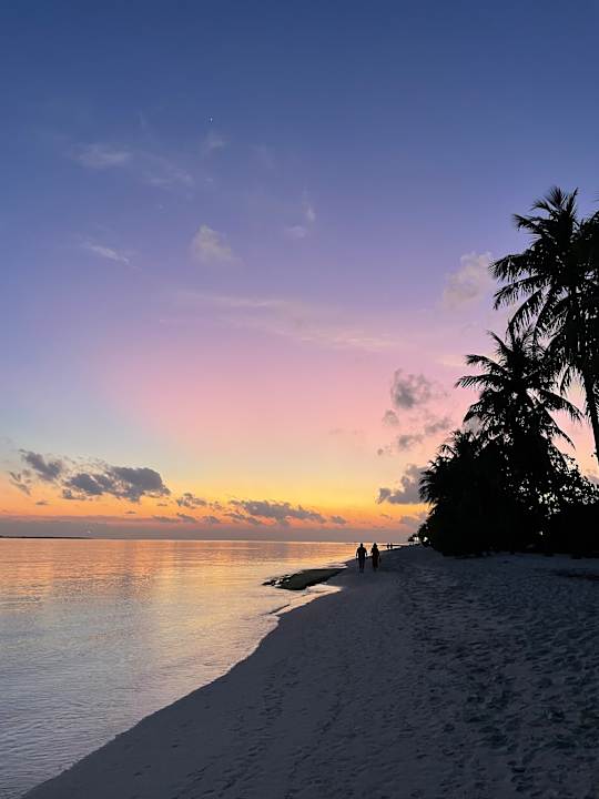 Strand Kuredu Island Resort & Spa
