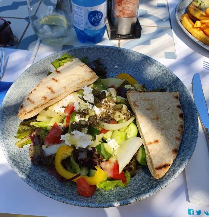 Gastro Crystal Springs Beach Hotel