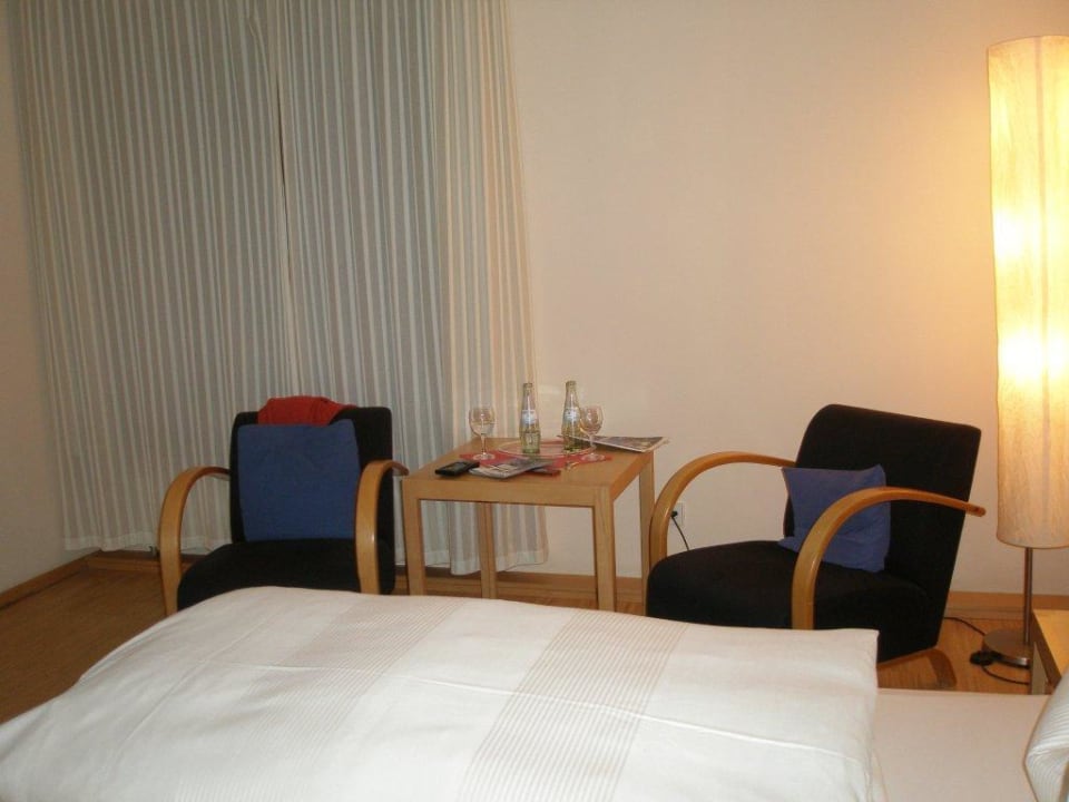 Blick Richtung Sitzgruppe Hotel Zum Weissen Ross