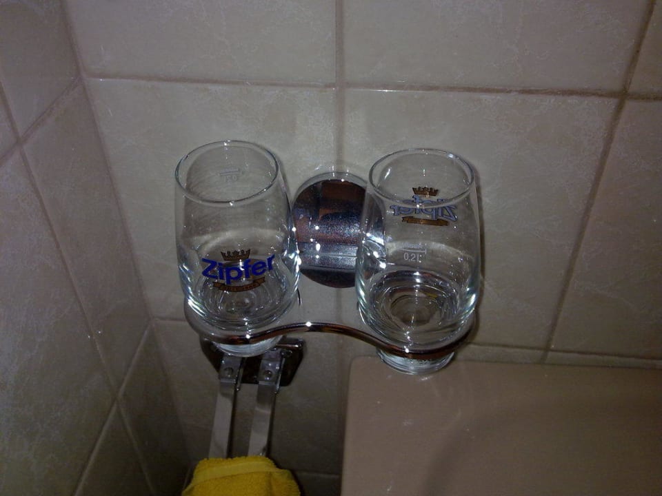 Zahnputzbecher Gasthof Bergheimat