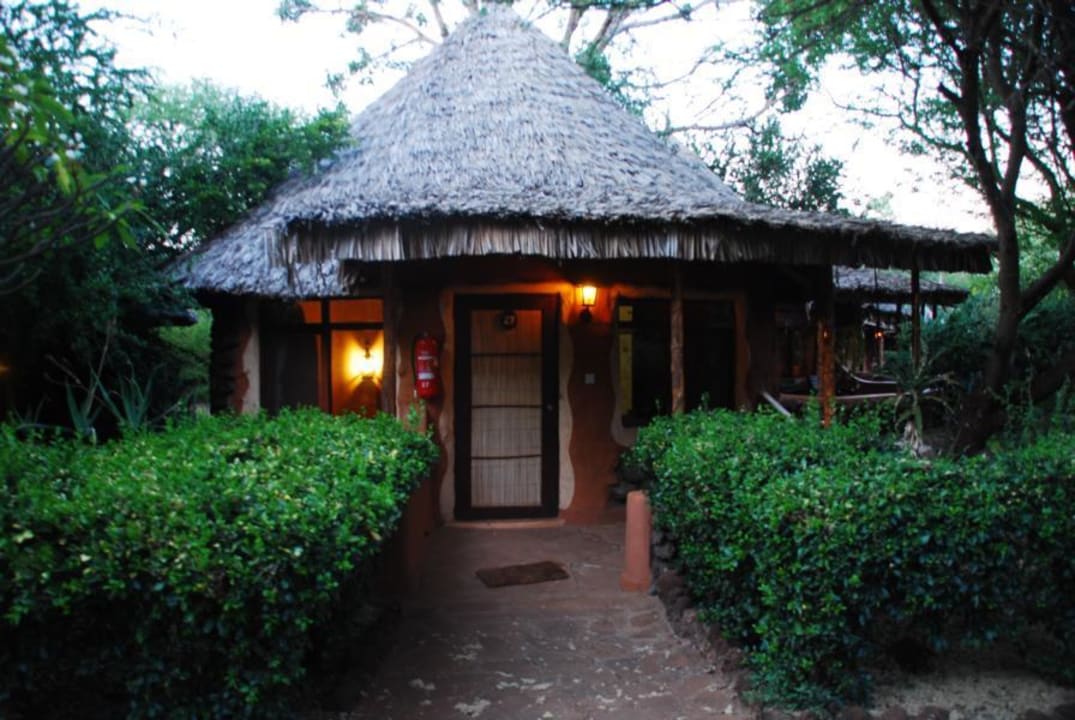Unser Bungalow Hotel Amboseli Sopa Lodge
