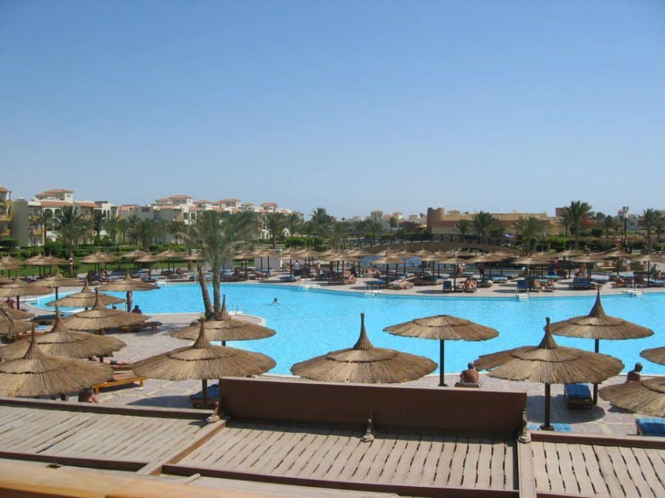 Active Pool Pickalbatros Dana Beach Resort - Hurghada