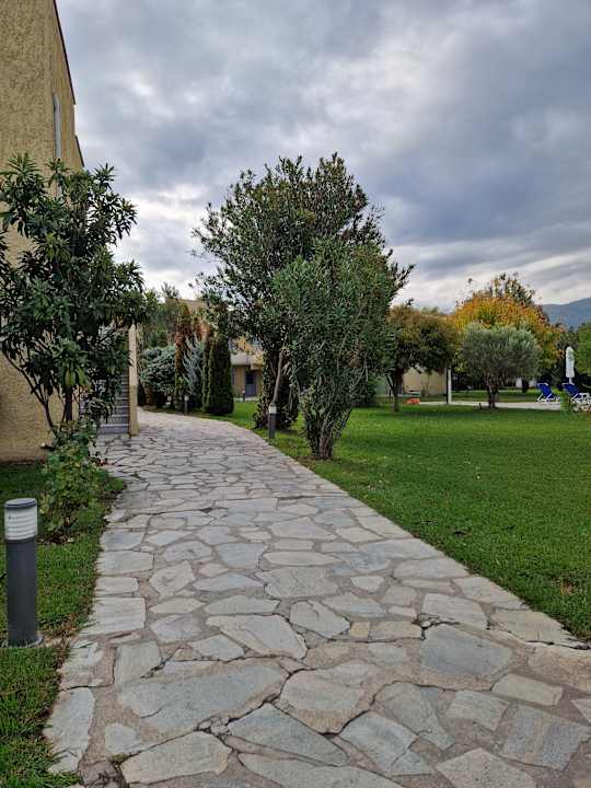 Gartenanlage alltoura Club Hotel Poseidon Palace