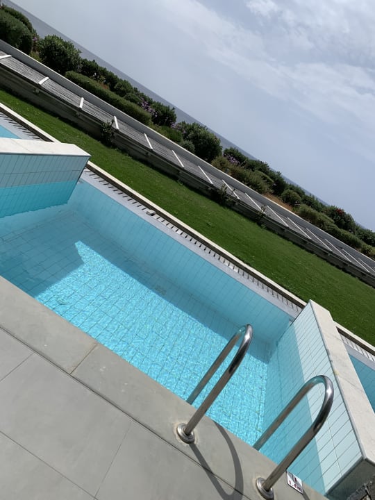 Zimmer Kakkos Beach Hotel