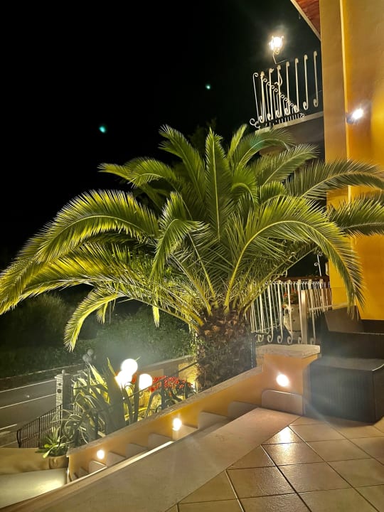 Gartenanlage Hotel Cristallo